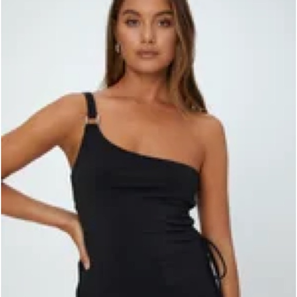 Glassons Black One-Shoulder Dress